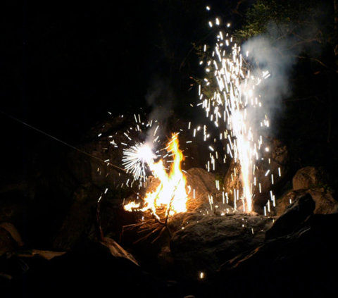 16_Feuerformen_Vater_Kind_Kurs_Peccia_2012-(2)